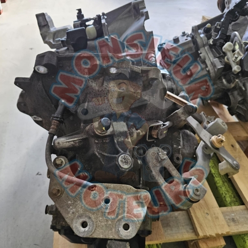 Caixa de velocidades Opel Corsa D 1.3 CDTI referência 24580688